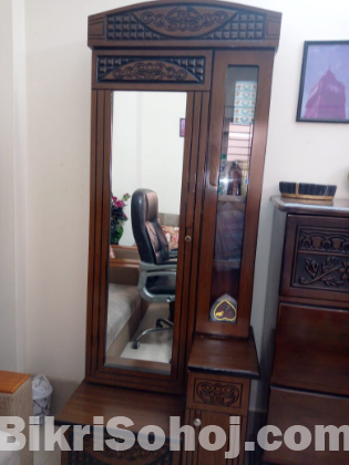 সোফা সেট, ড্রেসিং টেবিল,অফিস চেয়ার,সু রেখ